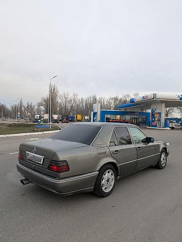 Mercedes-Benz: Mercedes-Benz W124: 1994 г., 2.2 л, Автомат, Бензин, Седан — 9