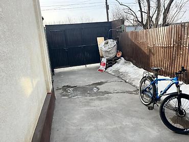 Продажа полдома: Продаётся уютный пол -дома, расположенный в одном из самых удобных и — 2