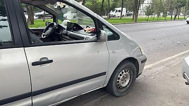 Mini: Mini : 2002 г., 1.9 л, Механика, Дизель, Минивэн — 4