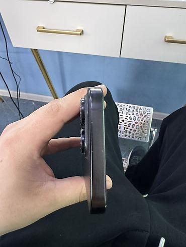 Apple iPhone: IPhone 16 Pro, Б/у, 256 ГБ, Black Titanium, Кабель, Чехол, 90 % — 7