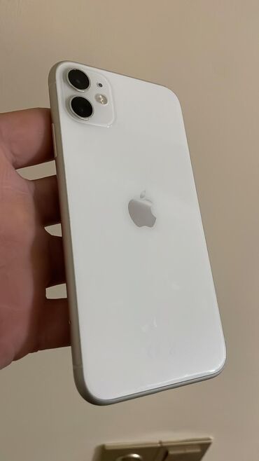 ayfon 6: IPhone 11, 64 GB, White Titanium