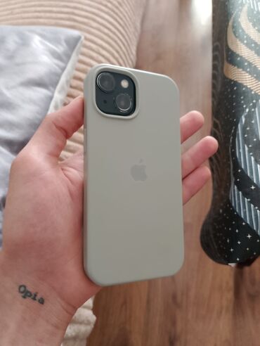 Apple iPhone: IPhone 13, 128 GB, Qara