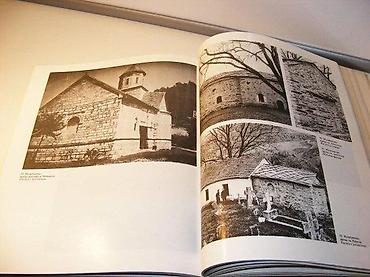 tema: Spomenici srpskog crkvenog graditeljstva XVI-XVII vekAutor: Marica — 2