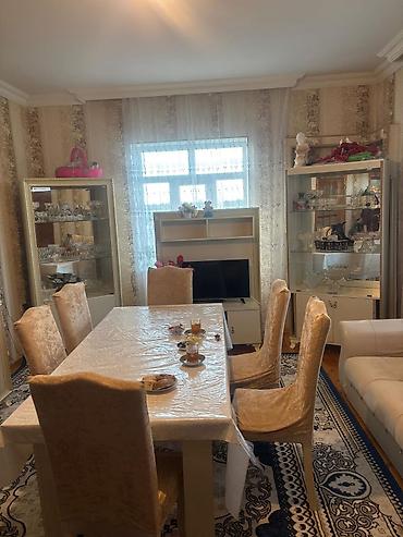 Qonaq otağı dəstləri: Masa və oturacaqlar — 12