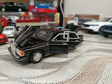 Rolls-Royce: Kolleksiya üçün metal model avtomobil – klassik lüks sedanın miniatür — 4