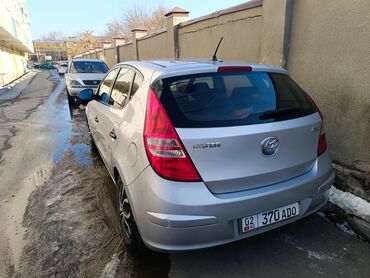 hyundai aslan: Hyundai i30: 2009 г., 1.4 л, Механика, Бензин, Хэтчбэк