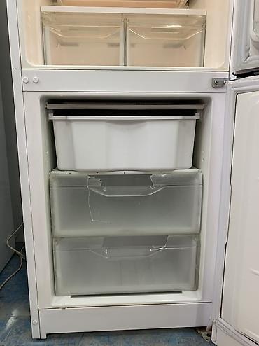морозильник indesit: Холодильник Indesit, Б/у, Двухкамерный, De frost (капельный), 60 * 185 * 60 — 4
