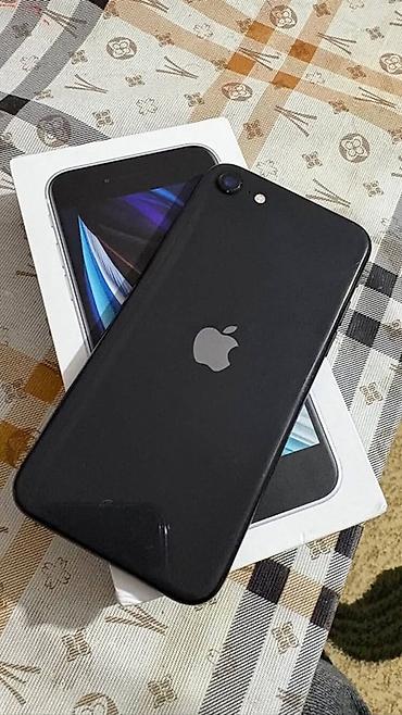 plestesin 4: IPhone SE 2020, 64 GB, Qara, Simsiz şarj — 1