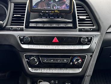 Hyundai: Hyundai Sonata: 2021 г., 2 л, Автомат, Газ, Седан — 8