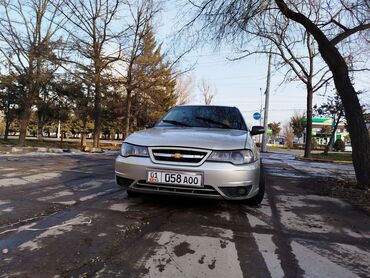 Daewoo: Daewoo Nexia: 2008 г., 1.6 л, Механика, Бензин, Седан