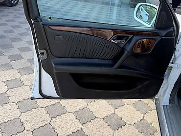 колен вал: Mercedes-Benz E-Class: 1997 г., 2.2 л, Механика, Бензин, Седан — 4