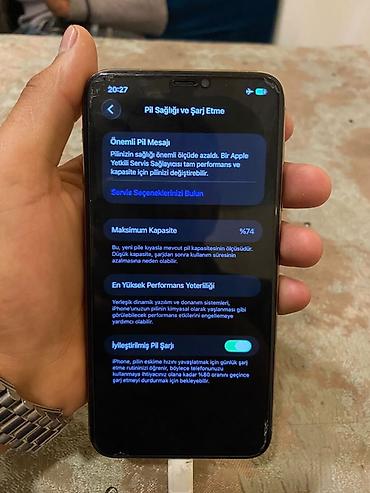 iphone 10 s: IPhone 11 Pro Max, 256 GB, Qızılı, Qırıq — 3