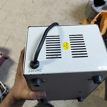 generator islənmis: ILP-1005 güc mənbəyi / akkumulyator yükləyici - Şəbəkə girişi: 220 — 3