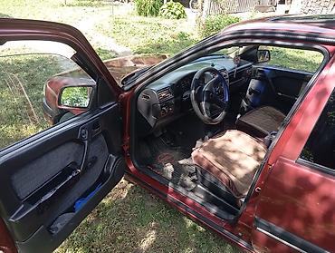 Opel: Opel Vectra: 2 l | Sedan — 7