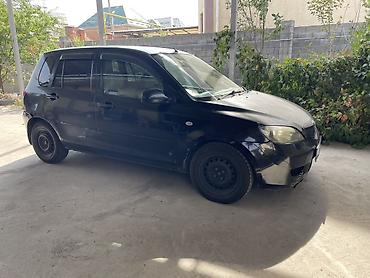 Mazda: Mazda Demio: 2003 г., Автомат, Бензин, Хэтчбэк — 2