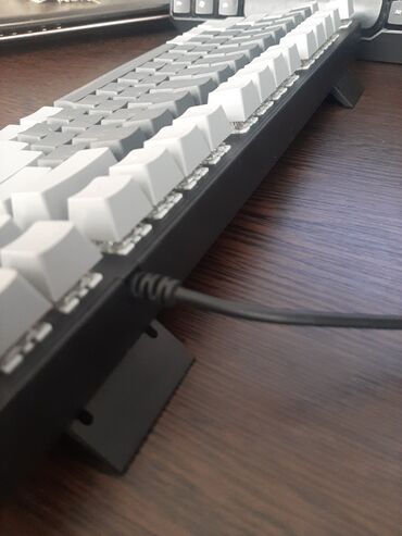 ноутбук г ош: Механическая клавиатура (игровая) Очень качественная клавиатура