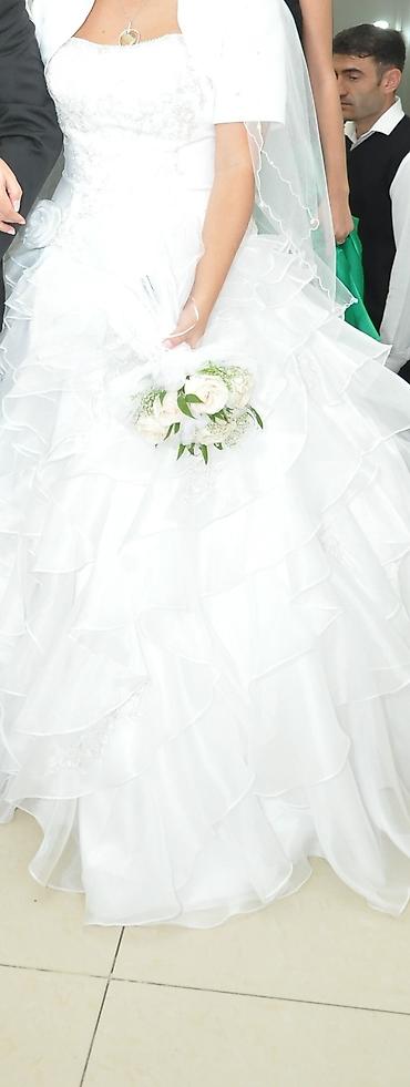 Toy paltarları və aksesuarları: Gəlinlik satılır. Los Angeles-dən 600$-a alınıb(Firma Melody Bridal — 3