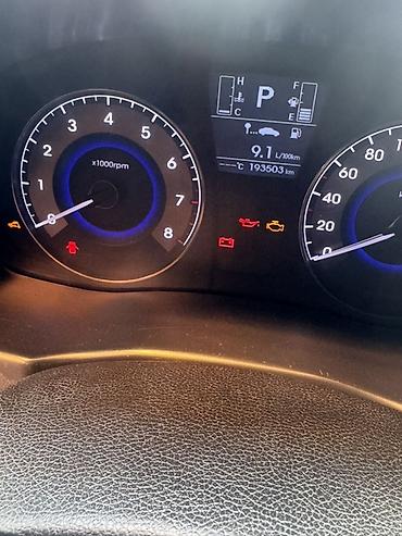 салон машины: Hyundai Solaris: 2016 г., 1.6 л, Автомат, Бензин, Седан — 4