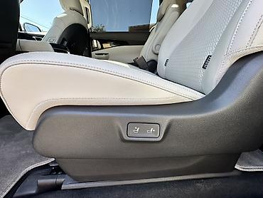 Kia: Kia Carnival: 2020 г., Минивэн — 17