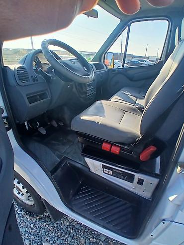 5 120: Mercedes-Benz C-Class: 2005 г., 2.2 л, Механика, Дизель — 9