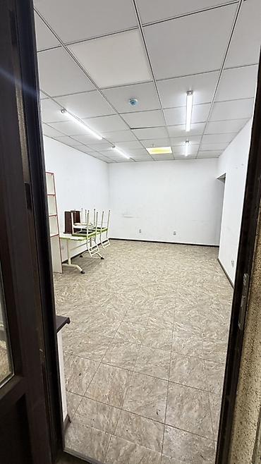 Коммерциялык кыймылсыз мүлктү сатуу: Продаётся полуподвальное нежилое помещение, 36 м². Адрес: Бишкек, ул — 3