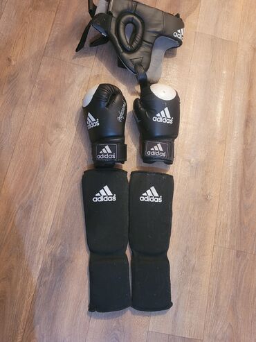 купить шлем для мотоцикла бу: Adidas boks/mübarizə dəsti - Marka: Adidas - Tərkib: • Boks