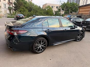 Транспорт: Toyota Camry: 2020 г., 2.5 л, Автомат, Бензин, Седан — 7