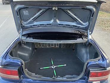 Mazda: Mazda 626: 1987 г., 2 л, Механика, Бензин, Седан — 8