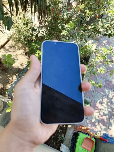 Ford: IPhone 14, 128 GB, Ağ
