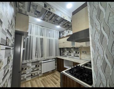 Uzunmüddətli kirayə mənzillər: Ev 5 mərtəbəli binanın 4-cü mərtəbəsindəki, tam təmirlidir. Bütün — 13