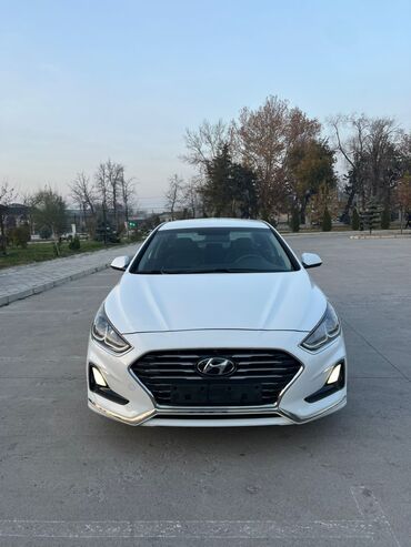 hyundai sonata 2009: Hyundai Sonata: 2018 г., 2 л, Автомат, Газ, Седан