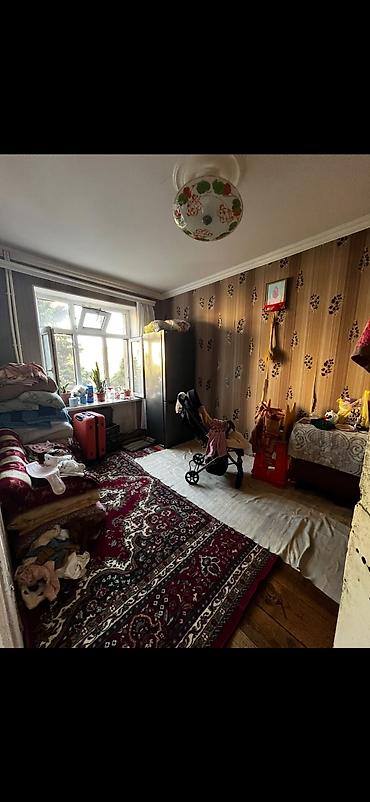 ev satisi 2024: Satılır mənzil – çoxotaqlı planlaşmaya malik yaşayış sahəsi. Mənzildə — 4