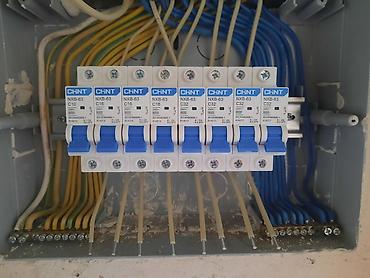 Электрики: Электрик | Установка стиральных машин, Демонтаж электроприборов, Монтаж выключателей Больше 6 лет опыта — 4