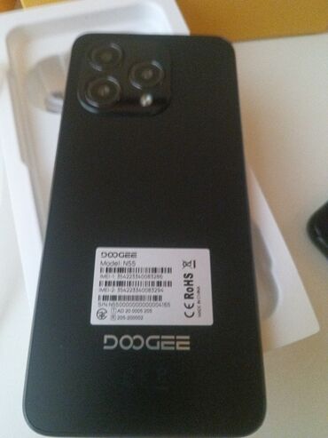 буу телофон: DOOGEE, N55, Колдонулган, 128 ГБ, түсү - Кара, 2 SIM