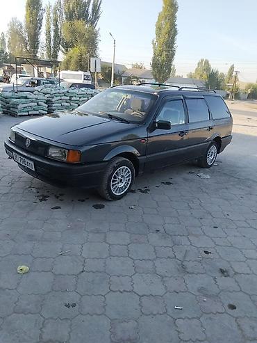 Volkswagen Passat Variant: 1990 г., 1.8 л, Механика, Бензин, Универсал