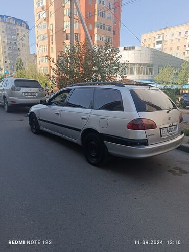 тоуота авенсис: Тоёта Авенсис.г2002. об2 Дизель . универсал . срочно