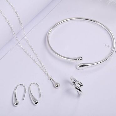 hermes prsten: Set: Earrings, Bracelet, Necklace