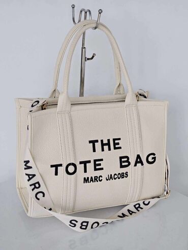 jakna the north face: The tote bag
