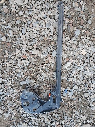 210: Амортизаторы капота Mercedes-Benz, Б/у, Оригинал — 2