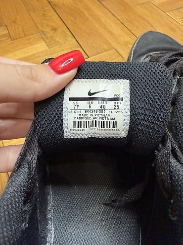 buzz tn patike: Nike Air Max patike – crne - Model: Nike Air Max (šifra na etiketi — 3