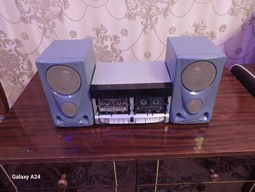 вытяжка 1000 куб м: Güclü səsi var kalonkalar reyzinlidir hər iki tərəfi işləyir Stereo