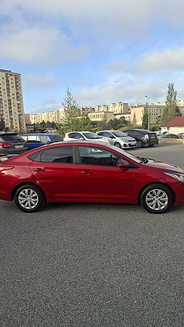 eziy: Hyundai Accent: 1.6 l | 2018 il Sedan — 3