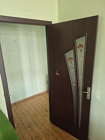 sisme yataq: 2 qapıdı 1 i 40 manat 2 si biryerde 70 manat — 2