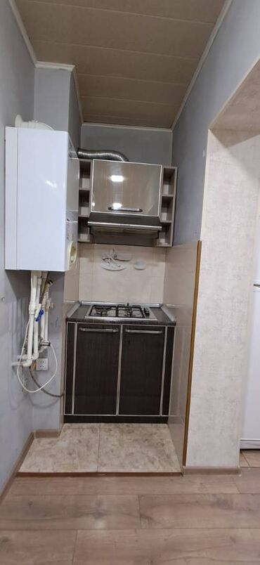 Uzunmüddətli kirayə mənzillər: Zabrat 1 qəs. N.Nərimanov 23. Ayxan market yaxınlığındakı 9 mərtəbəli — 9