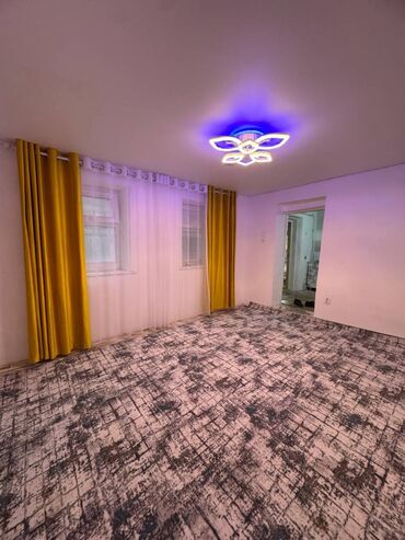 дом ауца: Үйдүн жарымы, 32 кв. м, 2 бөлмө, Евро оңдоо