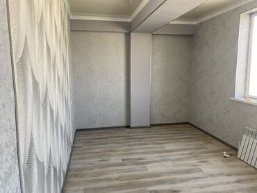 самый дешёвый квартира кызыл кия в Кыргызстан | Автозапчасти: 2 комнаты, 74 м², Элитка, 7 этаж, Свежий ремонт, Центральное отопление
