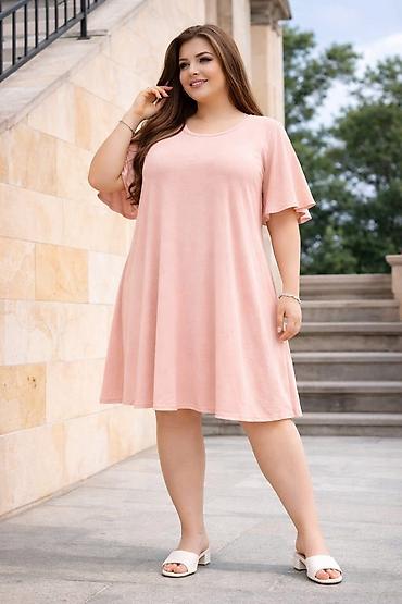 26: 03. L. Haljina za punije
XXL XXXL XXXXL
2.250 dinara — 1