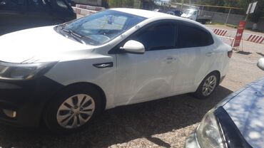 машына тико: Kia Rio: 2015 г., 1.4 л, Автомат, Бензин, Седан