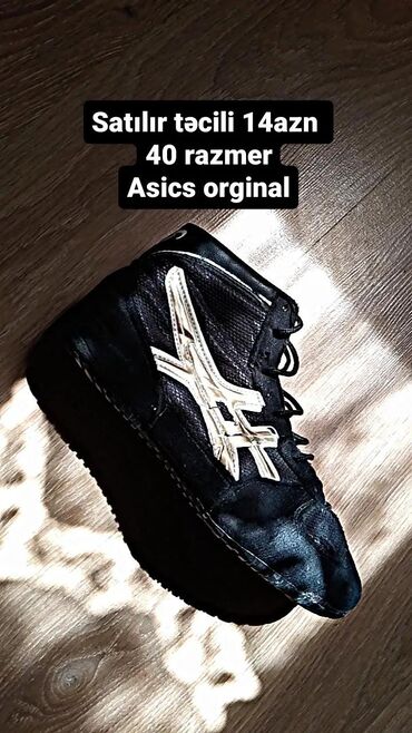 ucuz orjinal forma: Orginal asics işlənmiş yaxşı vəziyyətdədir 39-40 razmer çatrılma ancaq