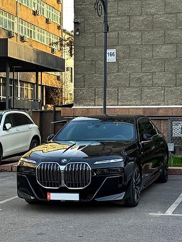 BMW: BMW 7 series: 2022 г., 3 л, Автомат, Бензин, Седан — 1